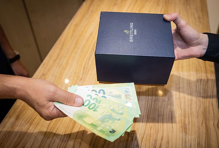 Uhren Ankauf<br />Einfach, schnell, fair und seriös Uhren Ankauf<br />Einfach, schnell, fair und seriös