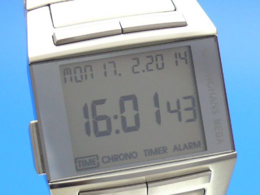 Junghans Mega 1000 Funkuhr Avantgrade
