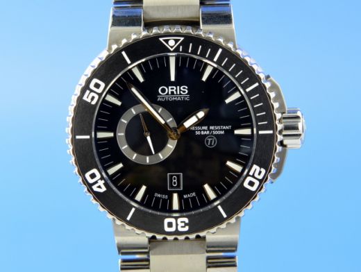 Oris Aquis Small Second Date 01 743 7664 7154-07 26 75PEB