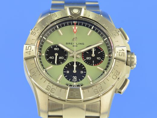Breitling Avenger B01 Chronograph AB 0147 Stahl Automatik