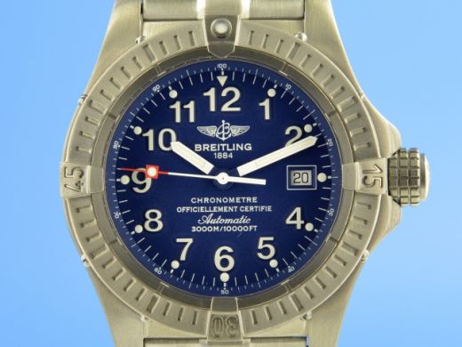 Breitling Avenger Titan