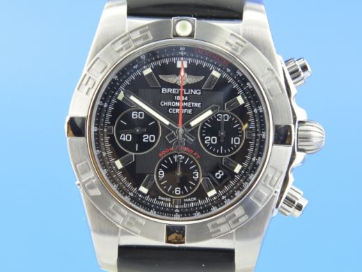 Breitling Chronomat 44 B01