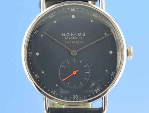 Nomos Metro Neomatik 39