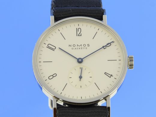 Nomos Tangente 35 aus 2023 B/P