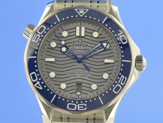 Omega Seamaster Diver 300M Co-Axial Master Chronometer