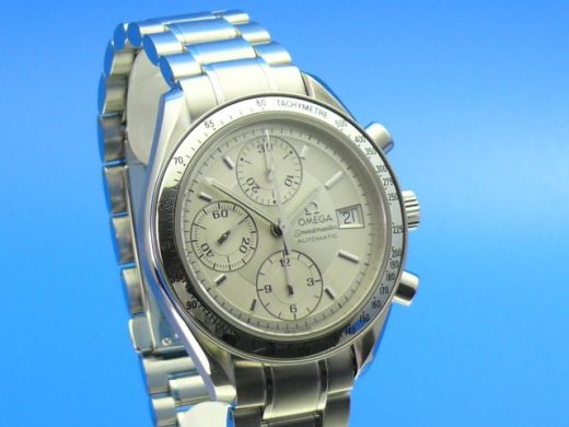 Omega Speedmaster Date Chronograph