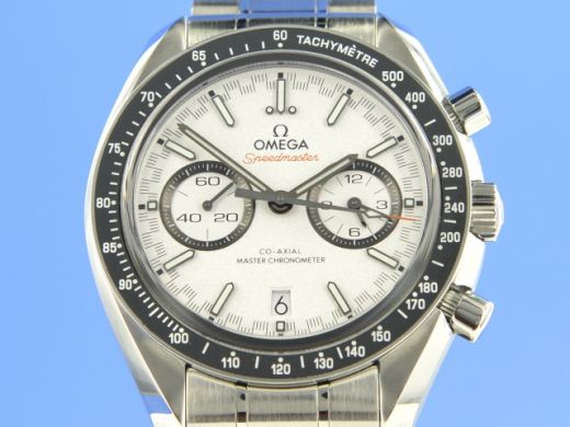 Omega Speedmaster Racing Master Chronometer