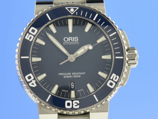 Oris Aquis Date