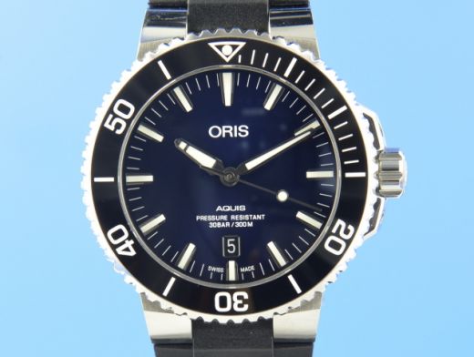 Oris Aquis Date