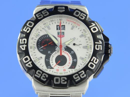 TAG Heuer Formula 1 Quarz Grande Date Chronograph CAH1011 CAH1011
