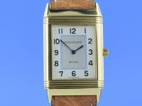 Jaeger LeCoultre Reverso Classic Medium 18K Gold