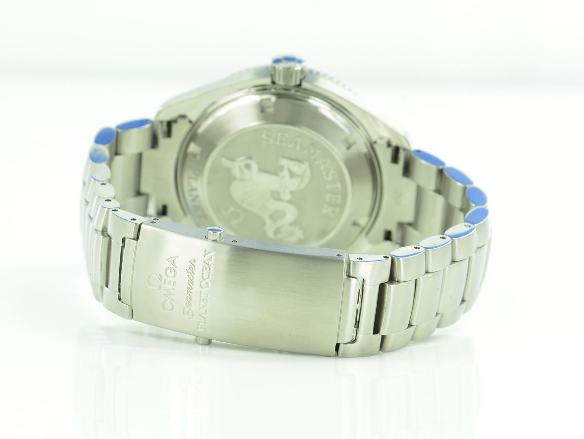 Omega Seamaster Planet Ocean 42 mm