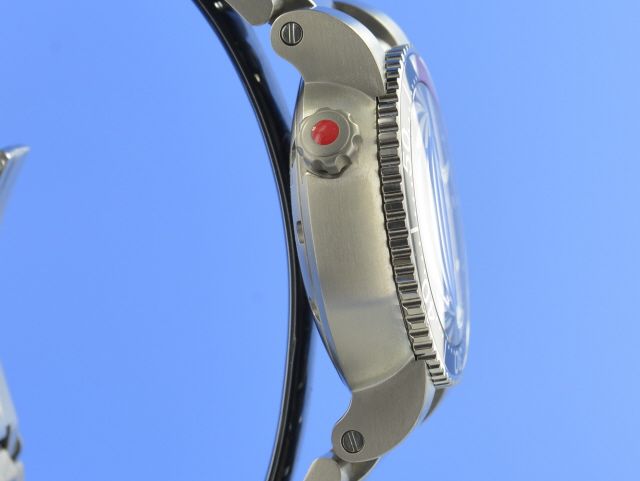 Oris Diver Titan Chronograph