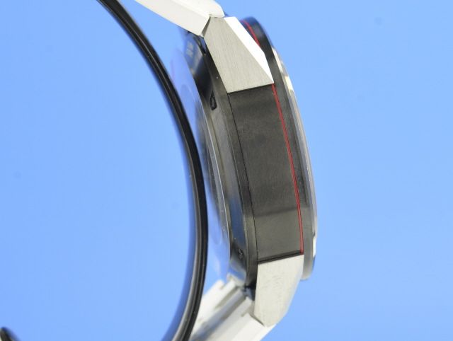 TAG Heuer Carrera Calibre Heuer 01