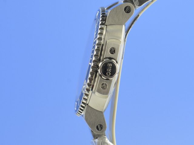 Oris Aquis Date 7653 Automatik Keramik