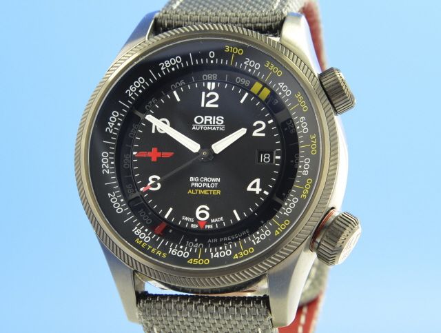 Oris Aviation Crown ProPilot Altimeter