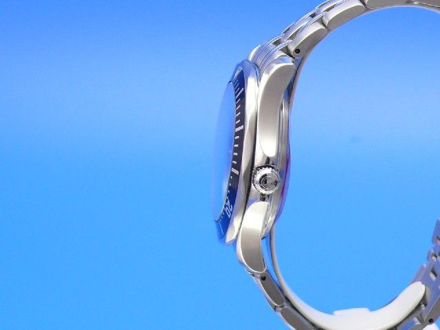 Omega Seamaster James Bond Co-Axial 02/2010