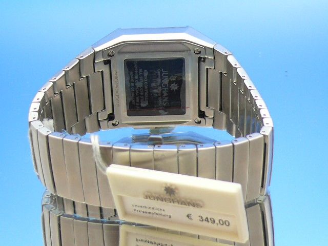 Junghans Mega 1000 Funkuhr Avantgrade