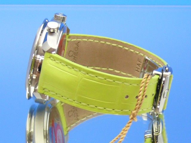 Omega Speedmaster Ladys Automatik Chronograph aus 04/2010