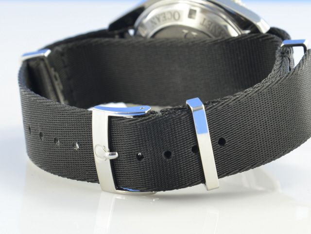 Omega Seamaster Planet Ocean Liquidmetal Limitierte Edition (1.948)