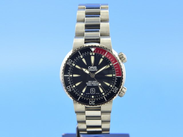 Oris Tt1 1000m Diver Titanium