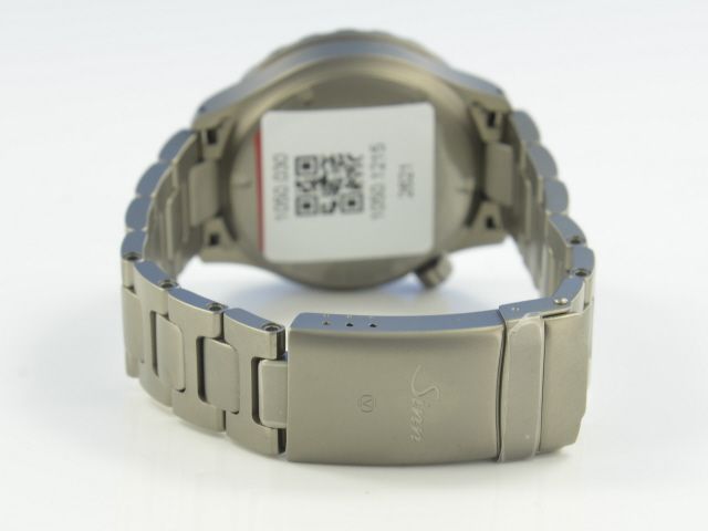 SINN U50 Taucheruhr mit U-Boot Stahl