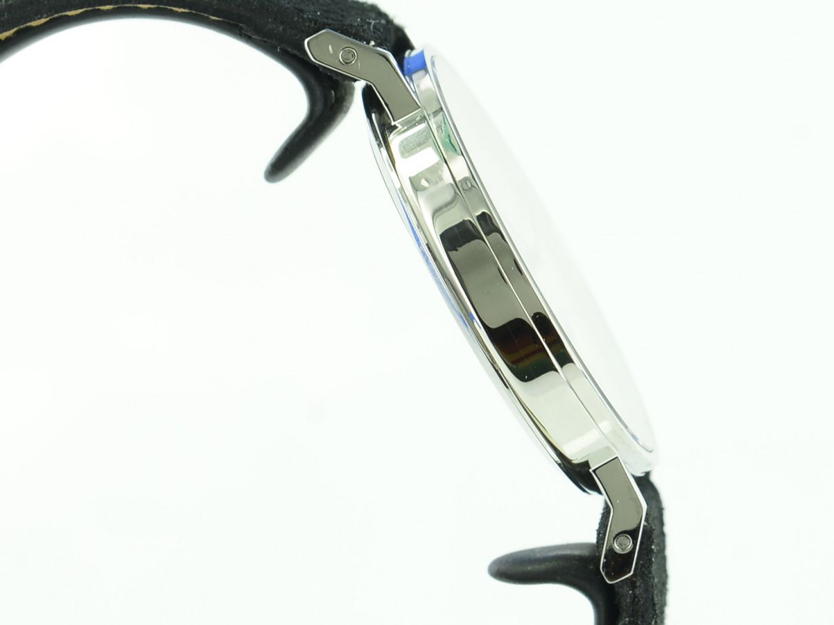 Nomos Tangente 38 Datum Handaufzug