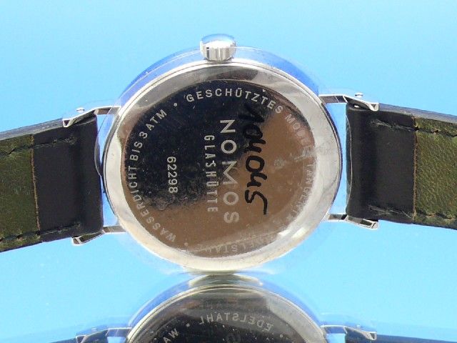 Nomos Tangente aus Mai 2014 NP.1320