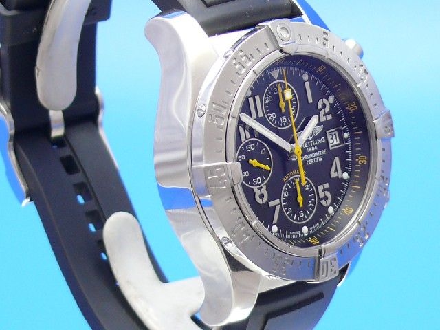 Breitling Avenger Seawolf Code Yello-Limitiertes Modell