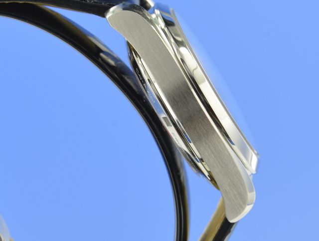 Omega Seamaster Aqua Terra 150M Co‑Axial GMT 43 mm