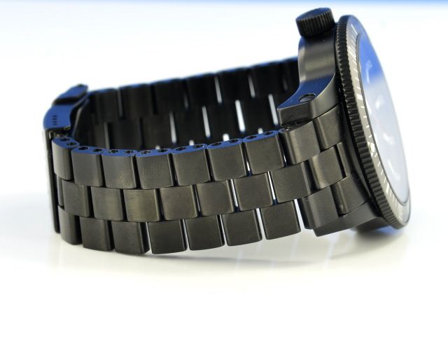 Fortis B-42 Monolith Day/Date