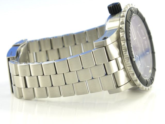 FORTIS B-47 Big Steel 47mm 675.10.161. Limited Edition