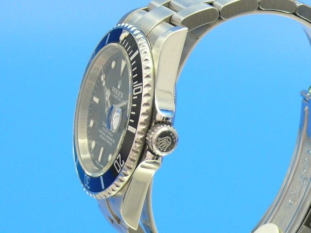 Rolex Submariner Date 16610