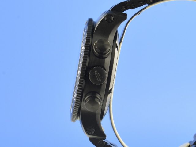 Fortis B-42 Monolith Chronograph