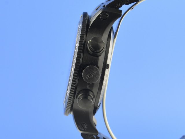 Fortis B-42 Monolith Chronograph