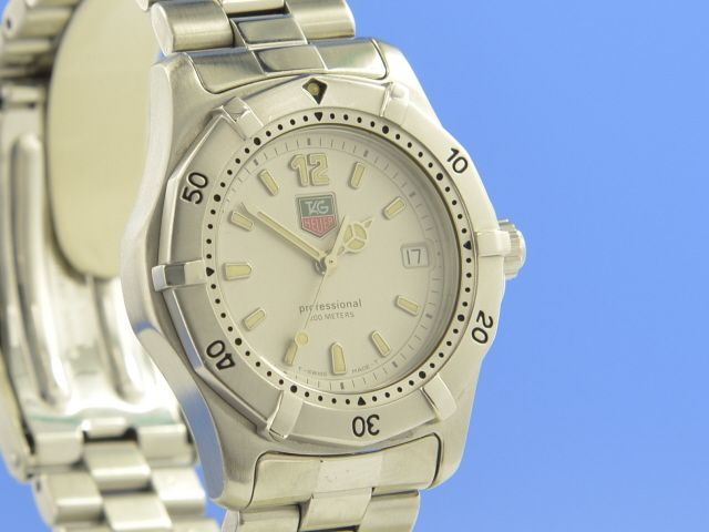TAG Heuer Professional 2000 Quarz 35 mm