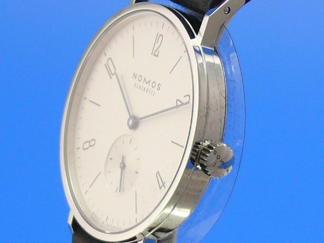 Nomos Tangente aus Mai 2014 NP.1320