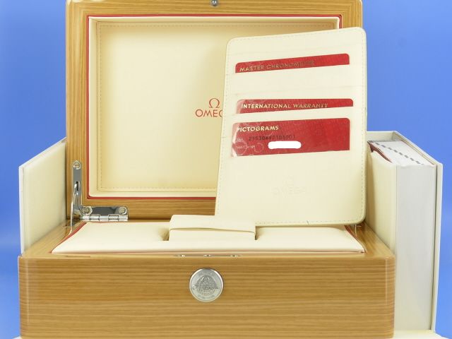 Omega Seamaster Planet Ocean Master Chronometer