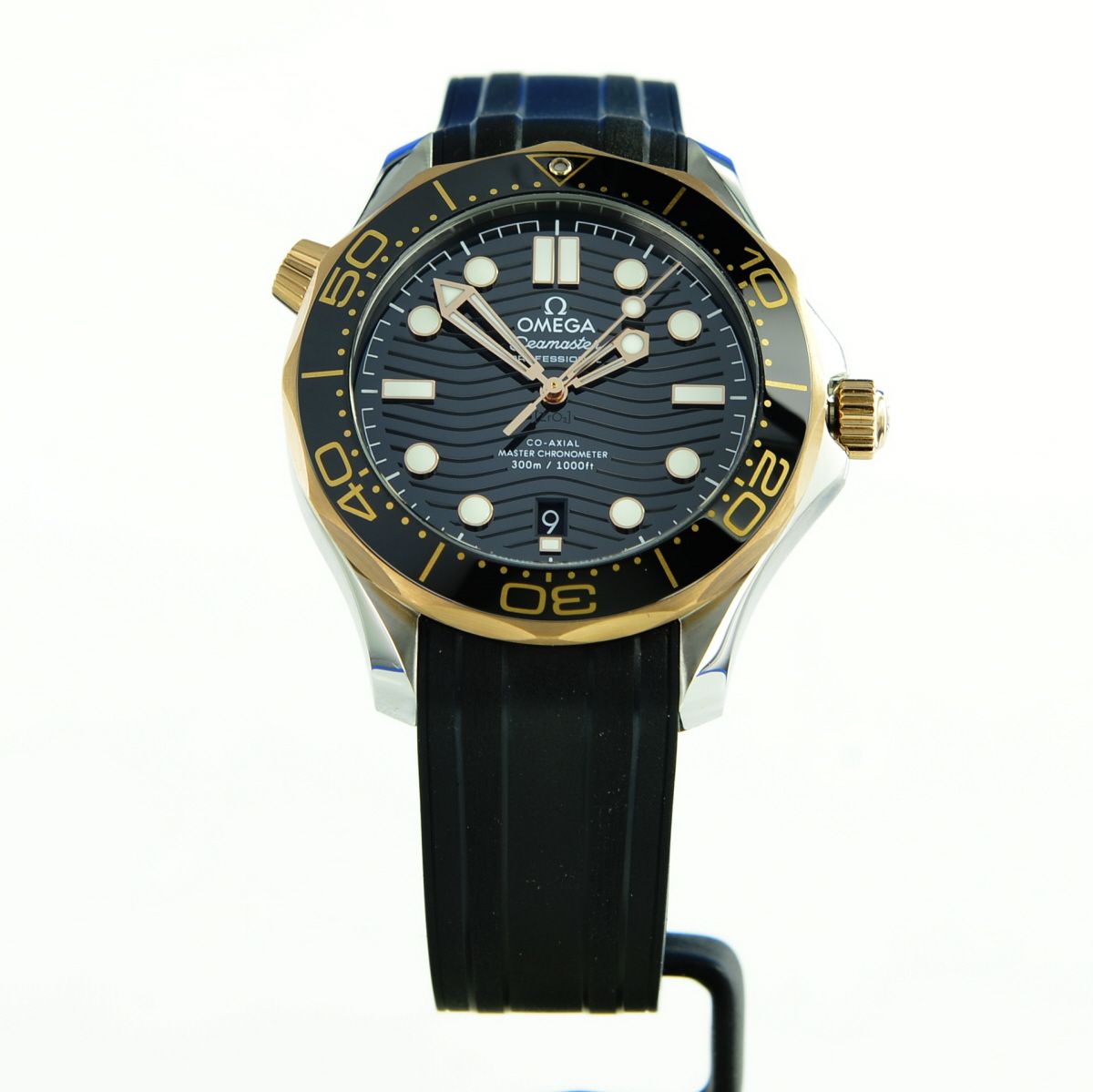 Omega Seamaster Diver 300M Master Chronometer Edelstahl/ Sedan Gold