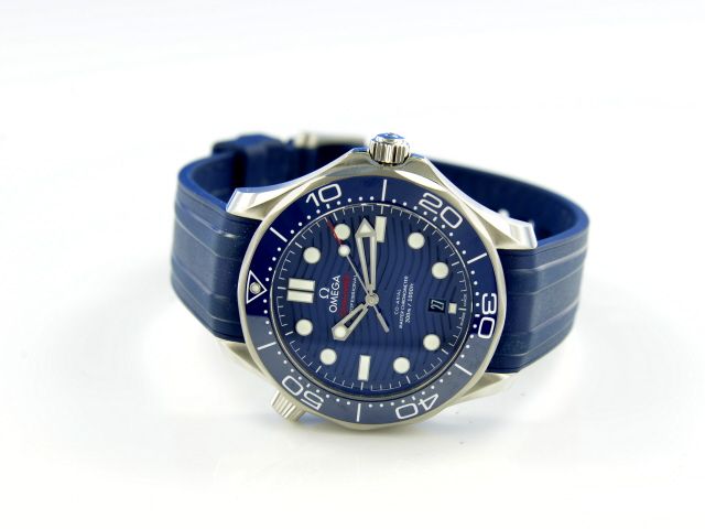 Omega Seamaster Diver 300M Master Chronometer Co-Axial