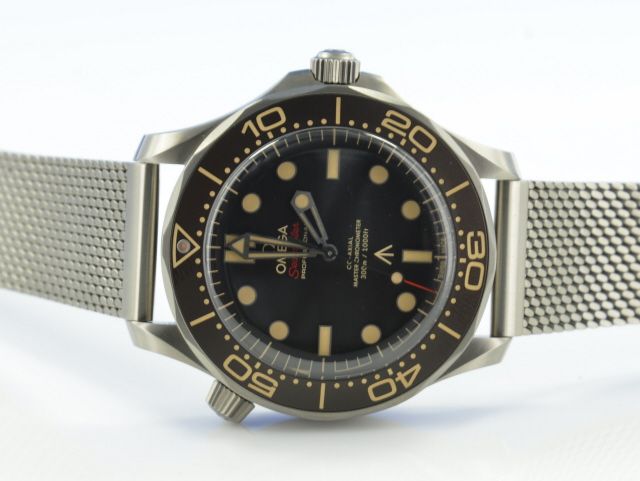 Omega Seamaster Diver 300 M 007 James Bond Edition