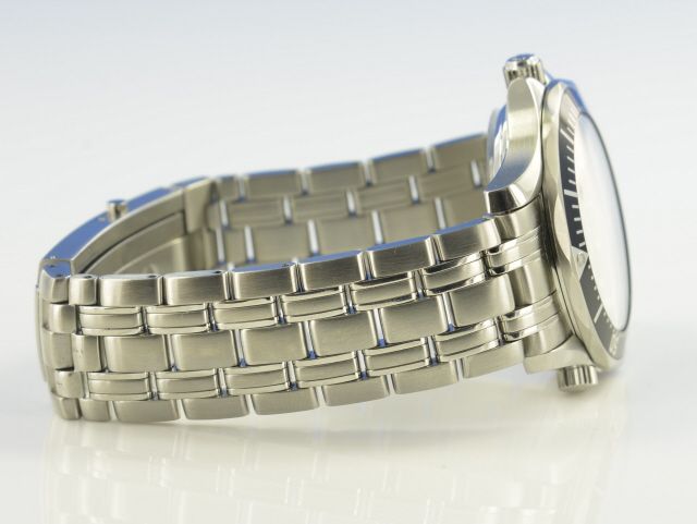 Omega Seamaster Diver 007 James Bond Ltd Edition