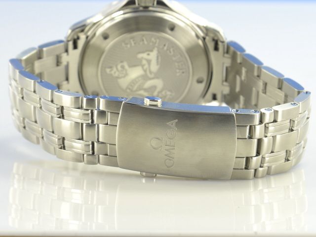 Omega Seamaster Diver 300M Co-Axial Keramik