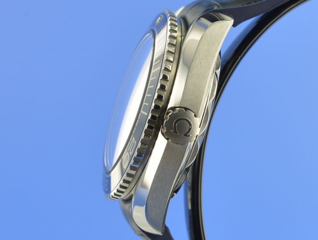 Omega Seamaster Planet Ocean Master Chronometer