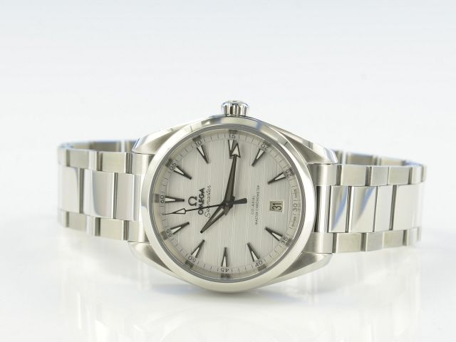 Omega Seamaster Aqua Terra 38 Co-Axial Master Chronometer