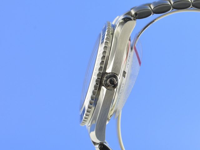 Omega Seamaster Planet Ocean Quantum of Solace