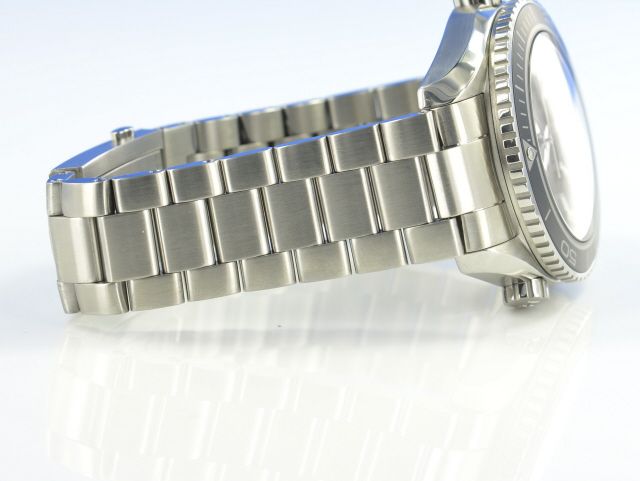 Omega Seamaster Planet Ocean 600M Co-Axial Bigsize