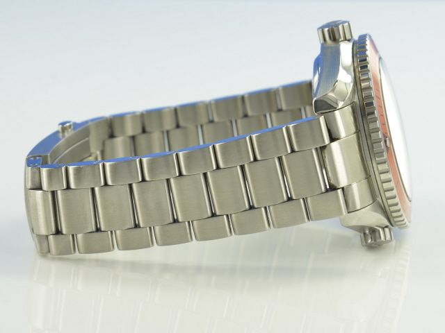 Omega Seamaster Planet Ocean Co-Axial Cal.8500