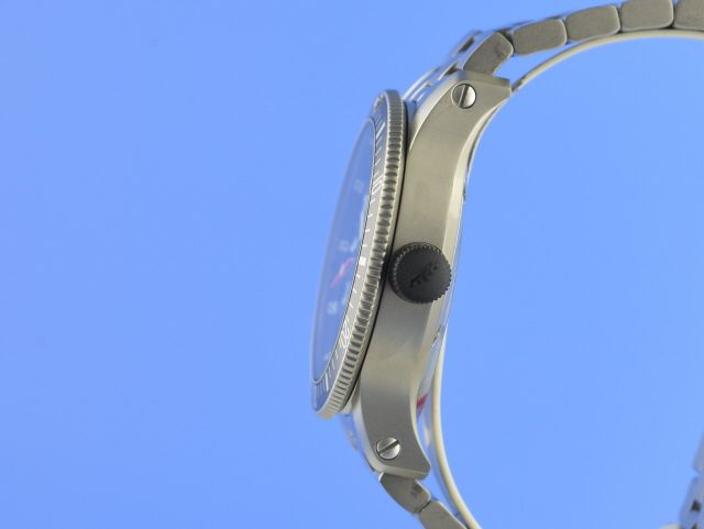 Fortis B-42 Day Date