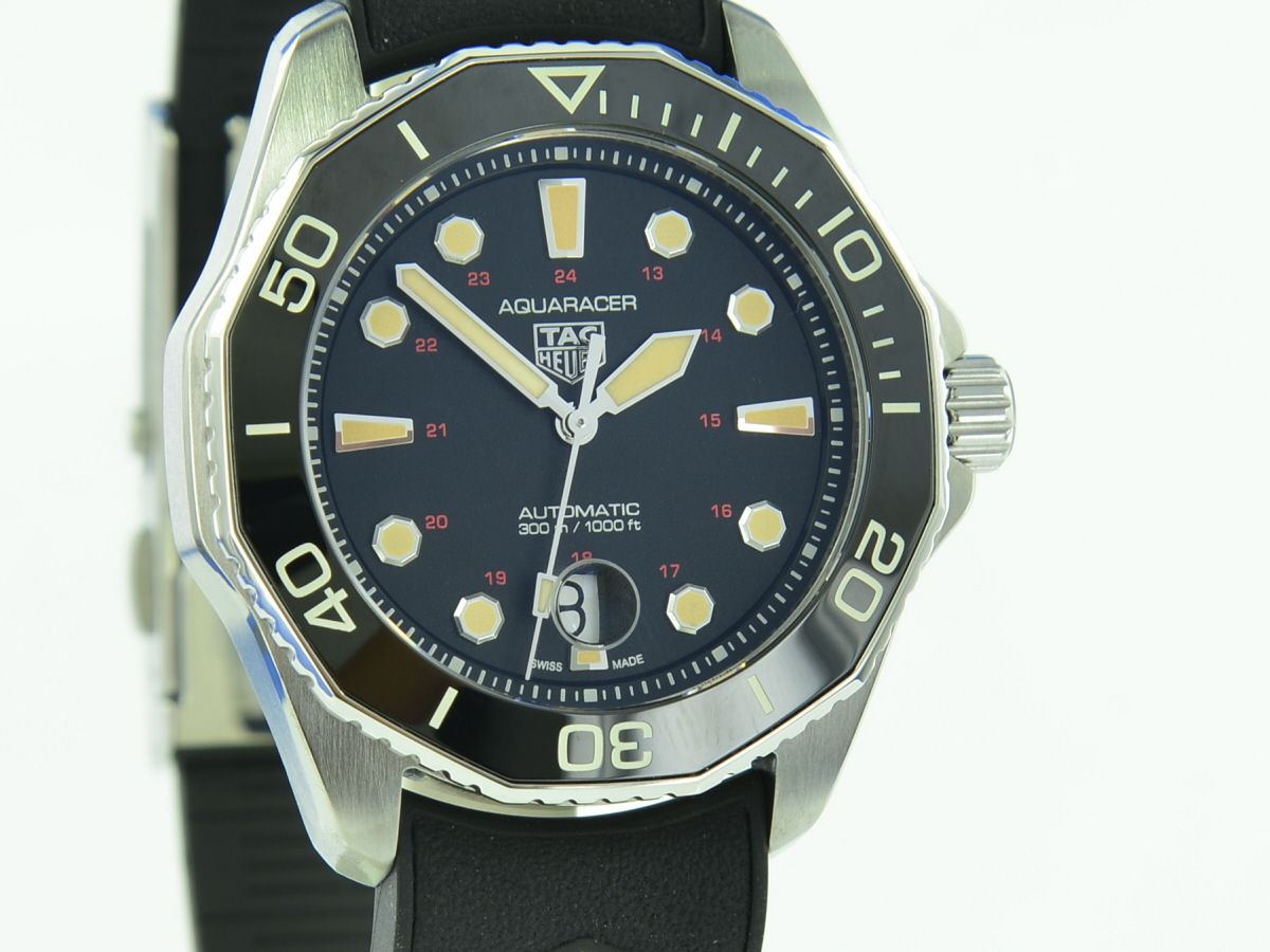 TAG Heuer Aquaracer Professional 300